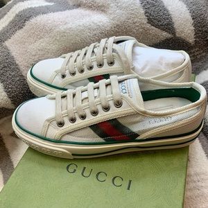 Gucci Off-White Mesh 'Gucci Tennis 1977' Sneakers
